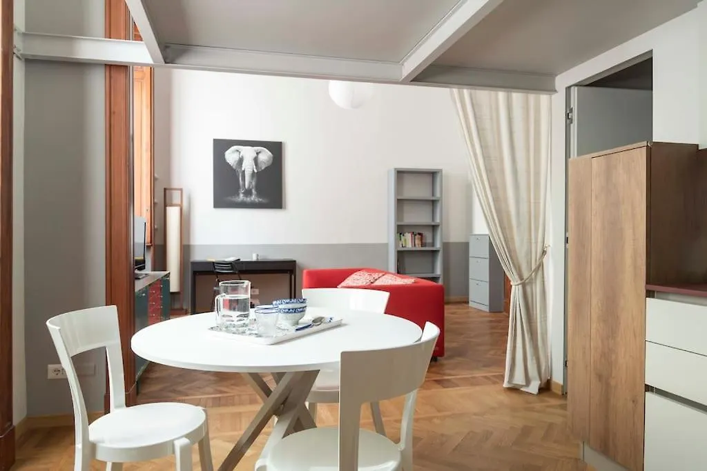 Hacca Collection - Arco Della Pace Apartment Milan 0*,  Italy